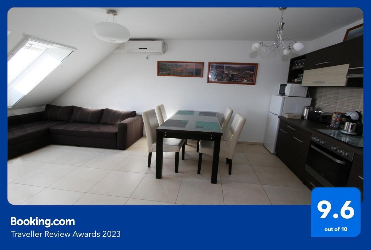 Blonde River Apartman Soter Szeged Exterior foto